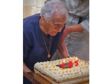 Miquela Veny Taberner, de Can Veler Va complir 105 anys dia 4 d’octubre del 2021.